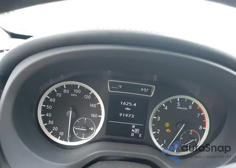 2017 Infiniti Qx30 из США, поврежденный, VIN SJKCH5CP8HA016493